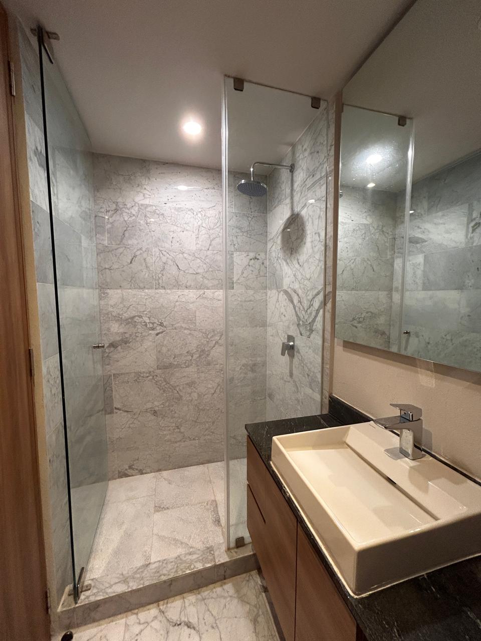 Departamento en Venta en Zona Valle Real Departamento en Venta en Zona Valle Real