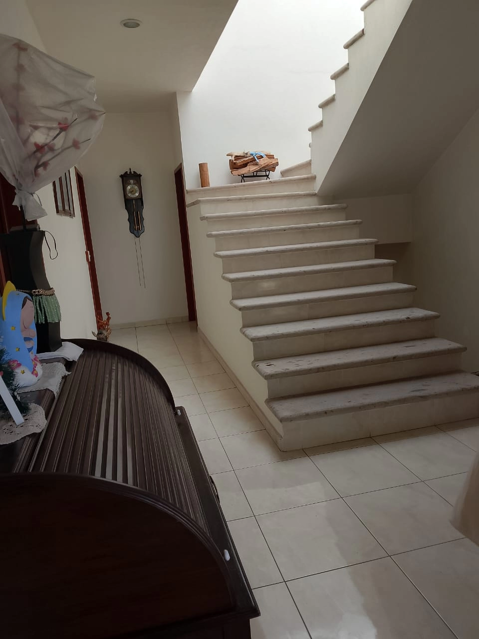 Casa en venta en Nueva Galicia Residencial, Tlajomulco de Zúñiga, dentro de coto con seguridad, alberca y amenidades. Bienes raíces Guadalajara. Casa en venta en Nueva Galicia Residencial, Tlajomulco de Zúñiga, dentro de coto con seguridad, alberca y amenidades. Bienes raíces Guadalajara.