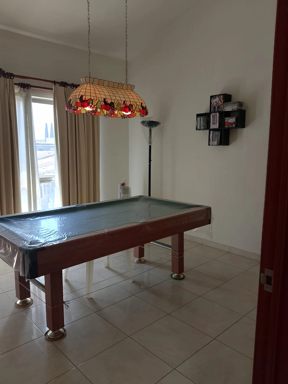 Casa en venta en Nueva Galicia Residencial, Tlajomulco de Zúñiga, dentro de coto con seguridad, alberca y amenidades. Bienes raíces Guadalajara. Casa en venta en Nueva Galicia Residencial, Tlajomulco de Zúñiga, dentro de coto con seguridad, alberca y amenidades. Bienes raíces Guadalajara.