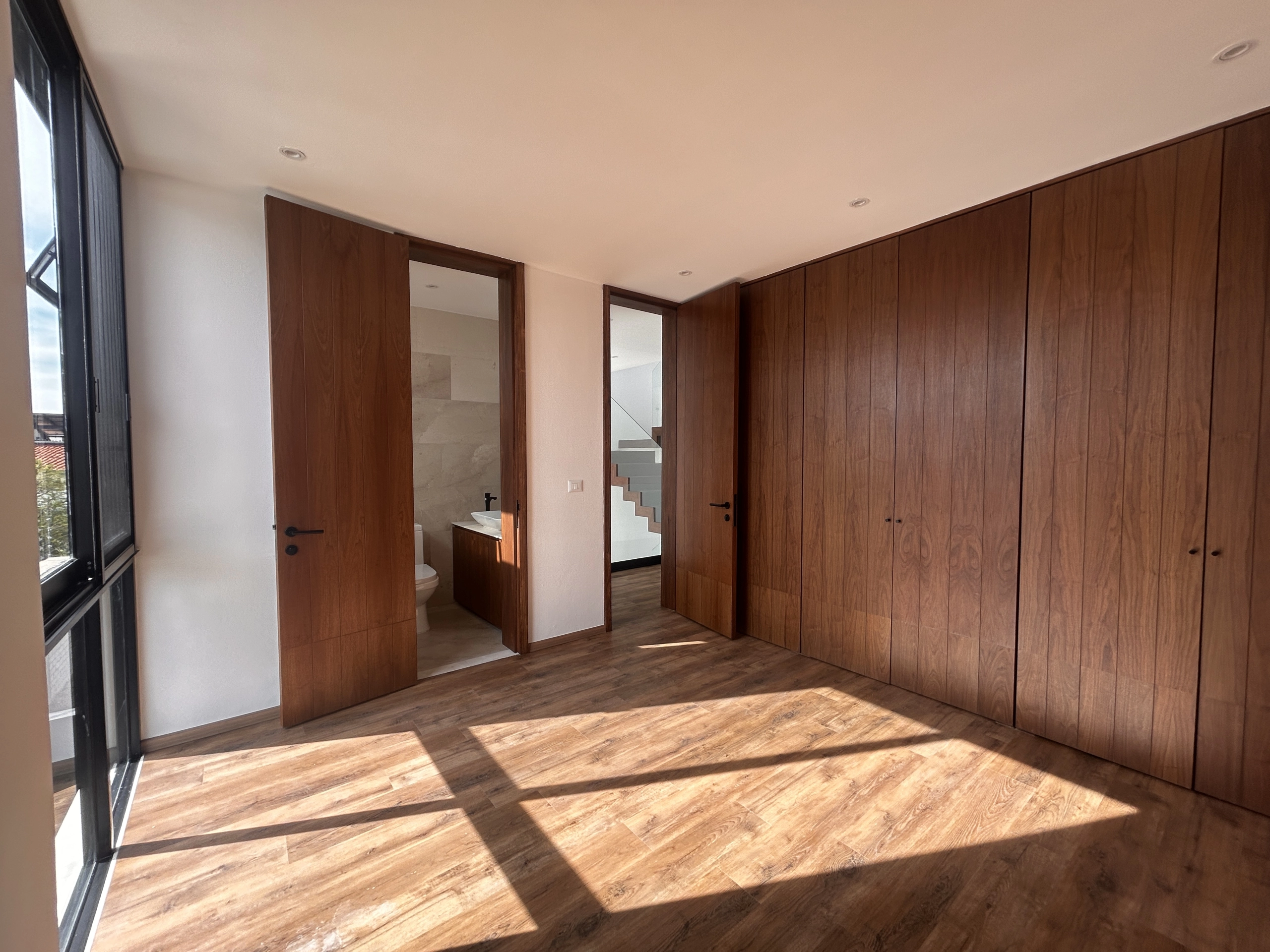 Recámara secundaria en casa en venta en El Edén Residencial Guadalajara