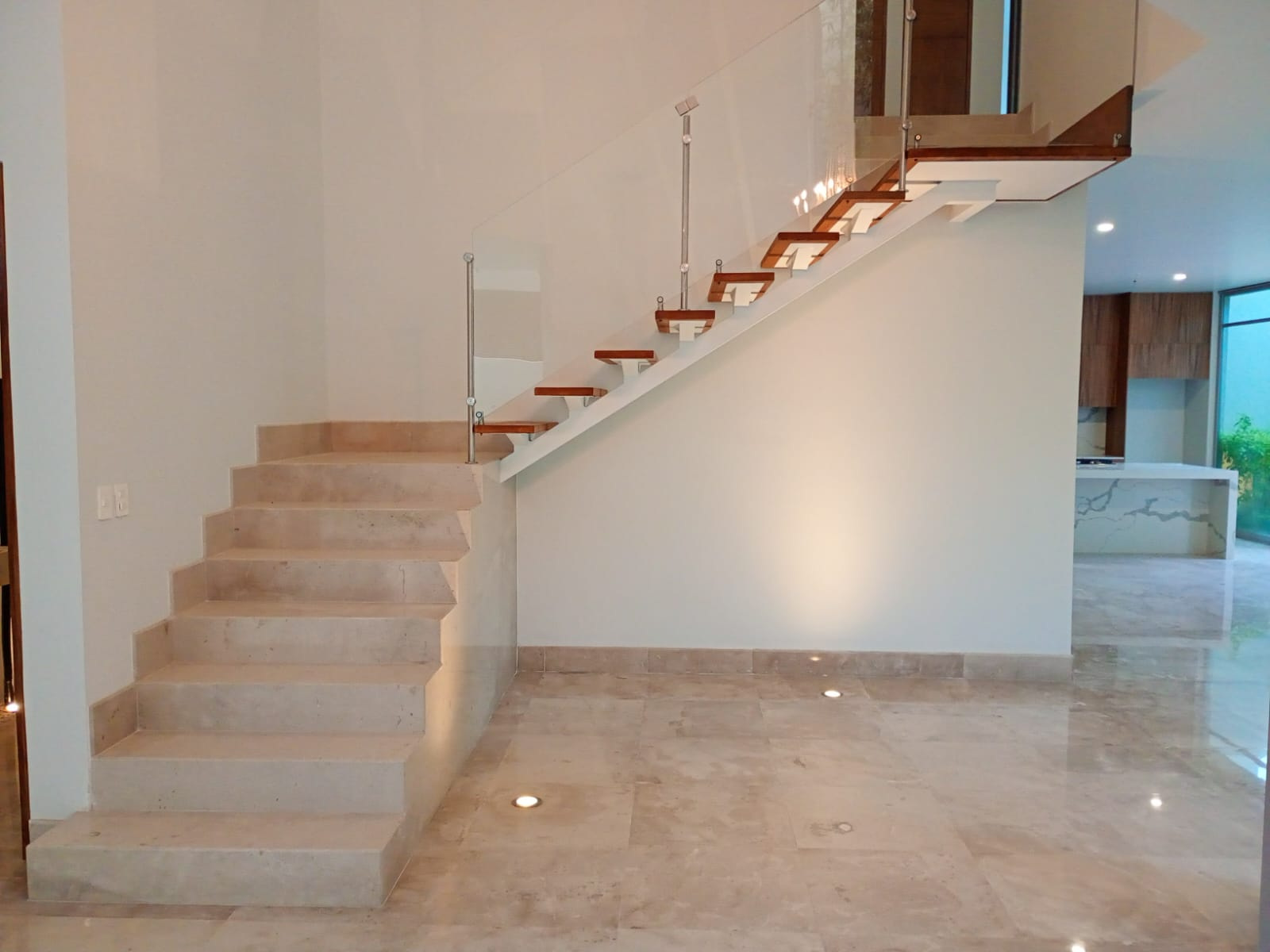 bienes-raices-zapopan-casa-lujo Diseño interior moderno en residencia de lujo en Zapopan