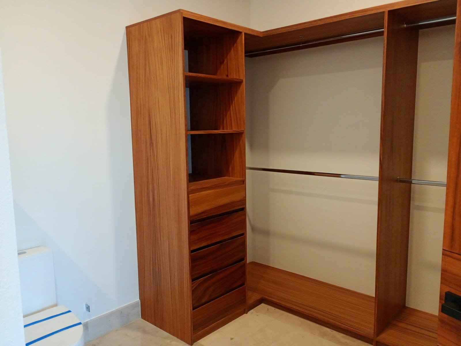 recamara-secundaria-casa-valle-real-closet